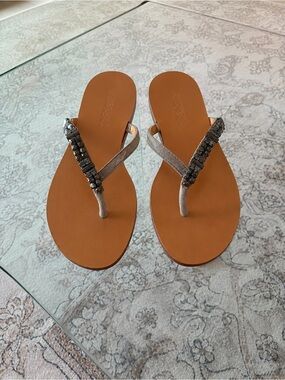 Badgley Mischka Embellished Thong Sandals | Women’s Size 8 | Worn Once